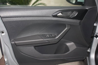 Volkswagen T-Cross 1.0 tsi Edition 95cv (11)