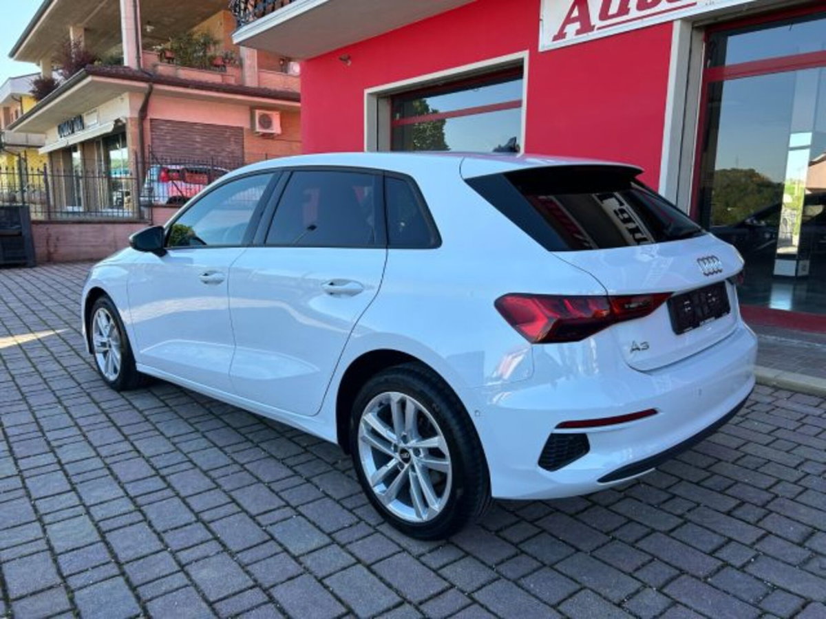 Audi A3 Sportback 30 TDI S tronic Business Advanced (4)