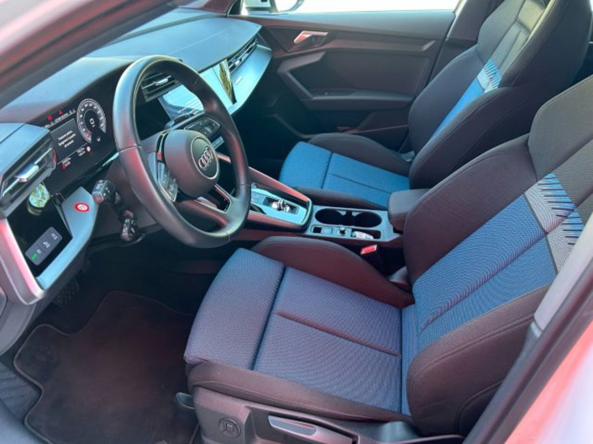 Audi A3 Sportback 30 TDI S tronic Business Advanced (5)
