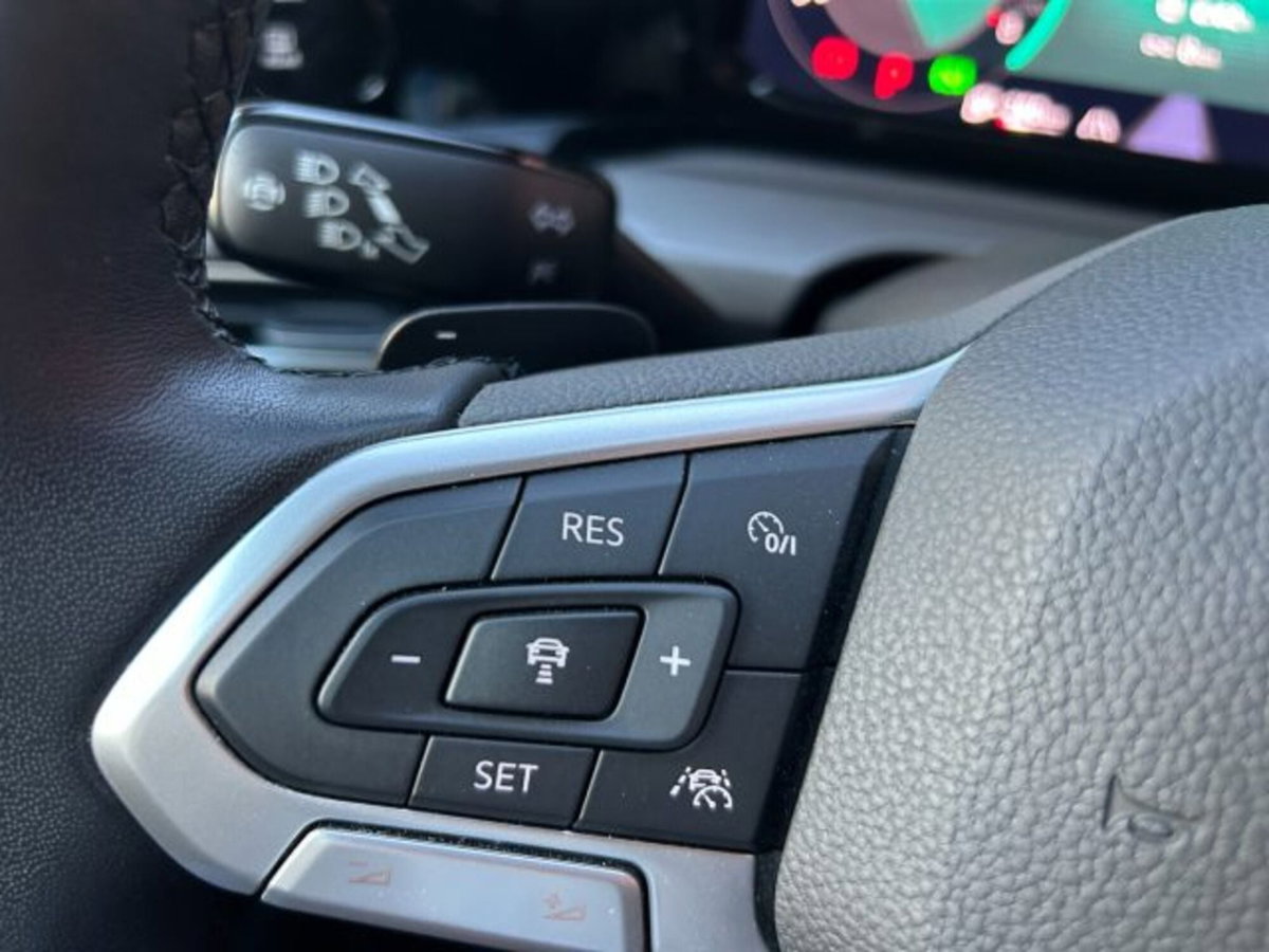 Volkswagen Golf 1.4 TSI eHYBRID 204 CV DSG Style (13)