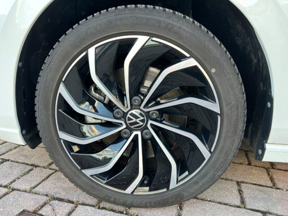 Volkswagen Golf 1.4 TSI eHYBRID 204 CV DSG Style (16)