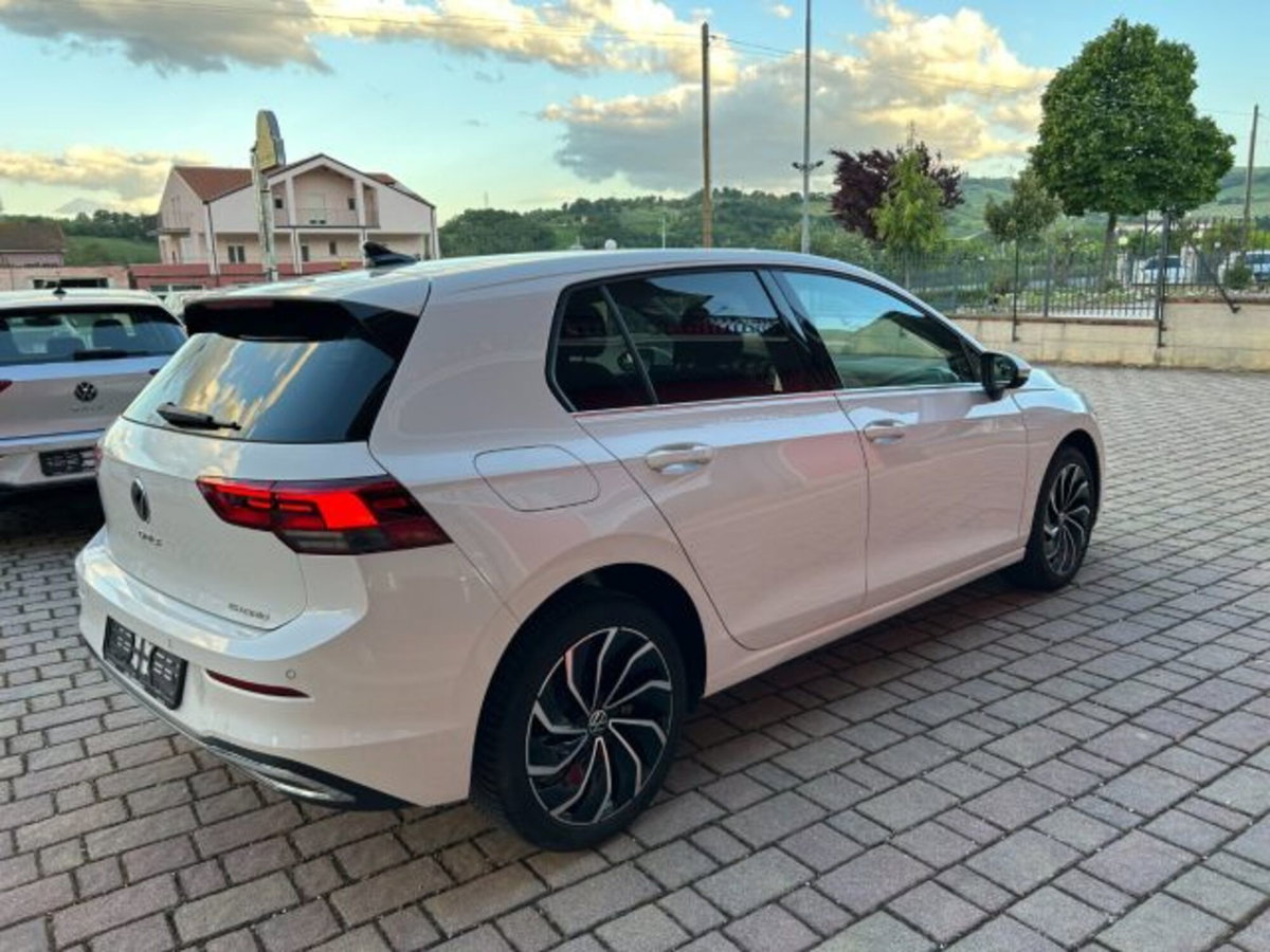 Volkswagen Golf 1.4 TSI eHYBRID 204 CV DSG Style (3)
