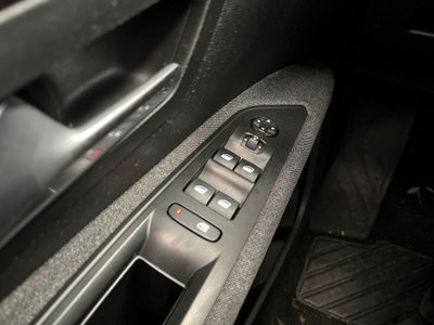 Peugeot 5008 BlueHDi 130 S&S Active Business (18)