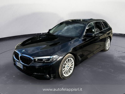 BMW Serie 3 Touring 330d  mhev 48V auto usata