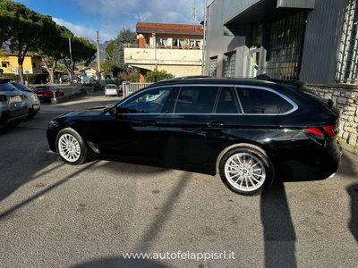BMW Serie 3 Touring 330d  mhev 48V auto (4)