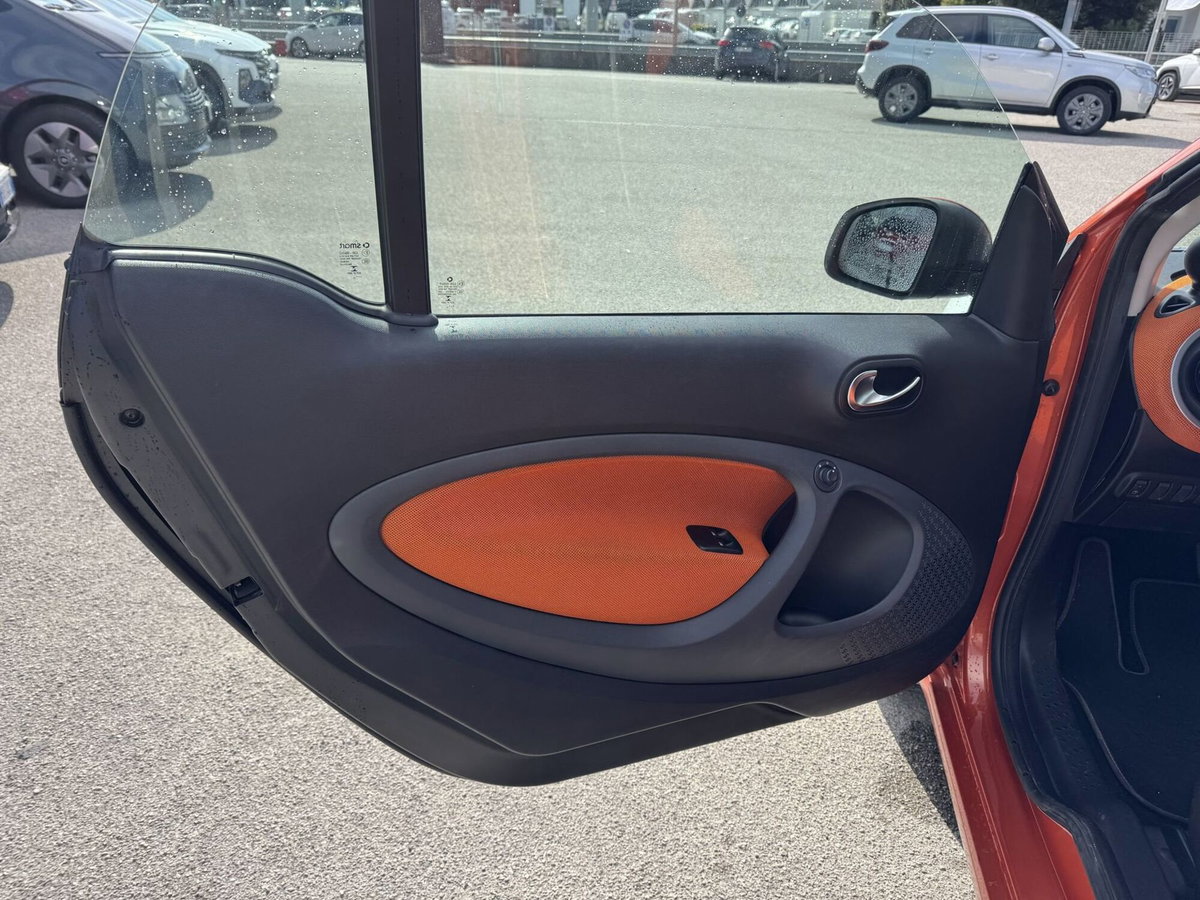 smart Fortwo 70 1.0 twinamic Sport edition 1 (14)
