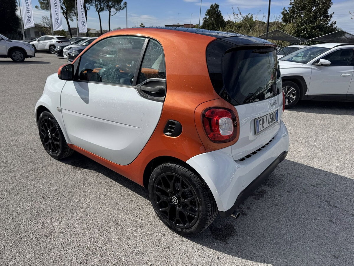 smart Fortwo 70 1.0 twinamic Sport edition 1 (3)