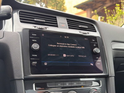 Volkswagen Golf 1.6 TDI 115CV DSG 5p. Business BlueMotion Technology (14)