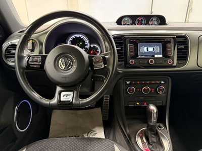 Volkswagen Maggiolino 2.0 TSI DSG Sport (4)