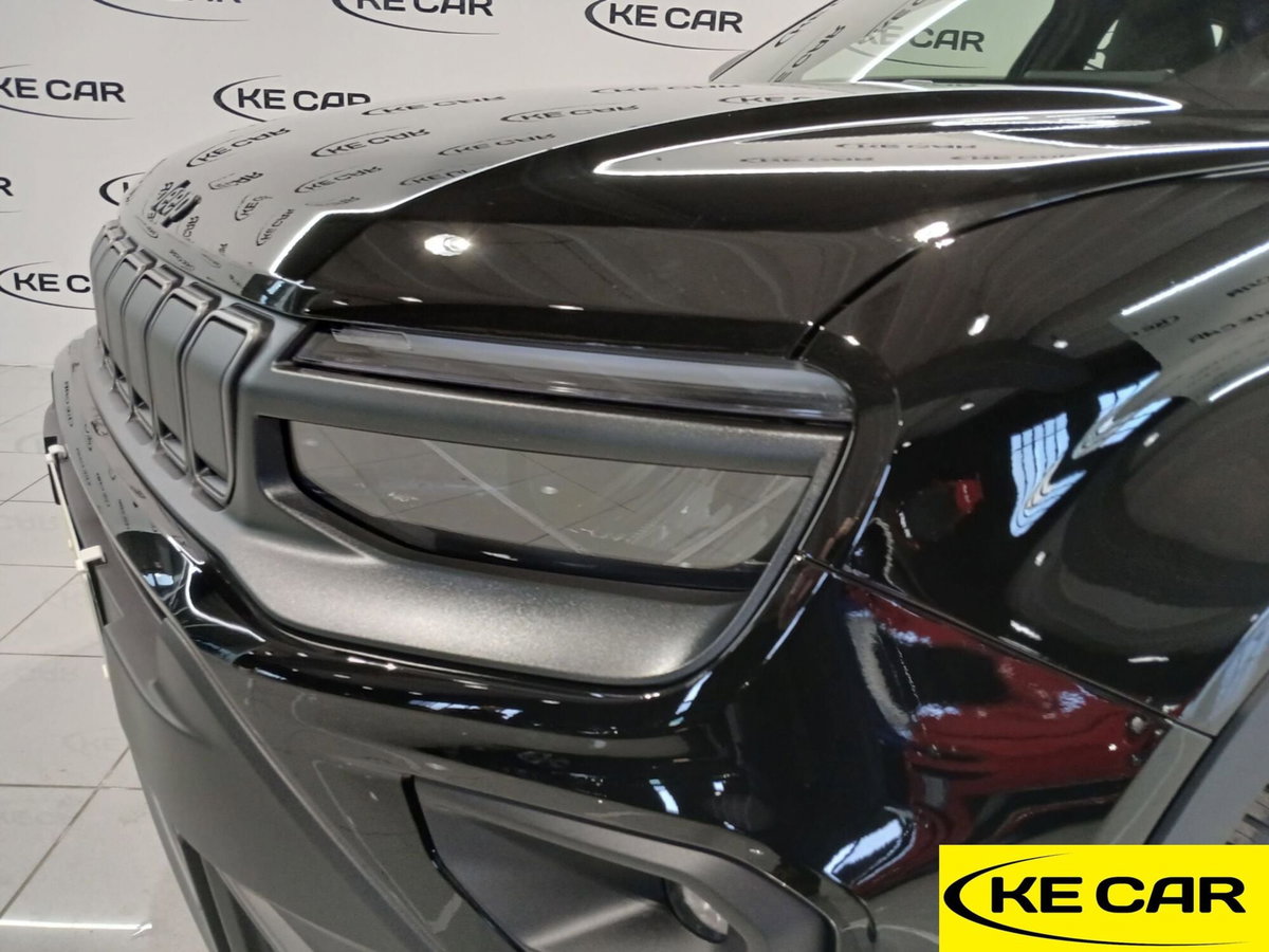 Jeep Avenger 1.2 turbo e-hybrid mhev Upland 4xe 145cv edct6 (10)