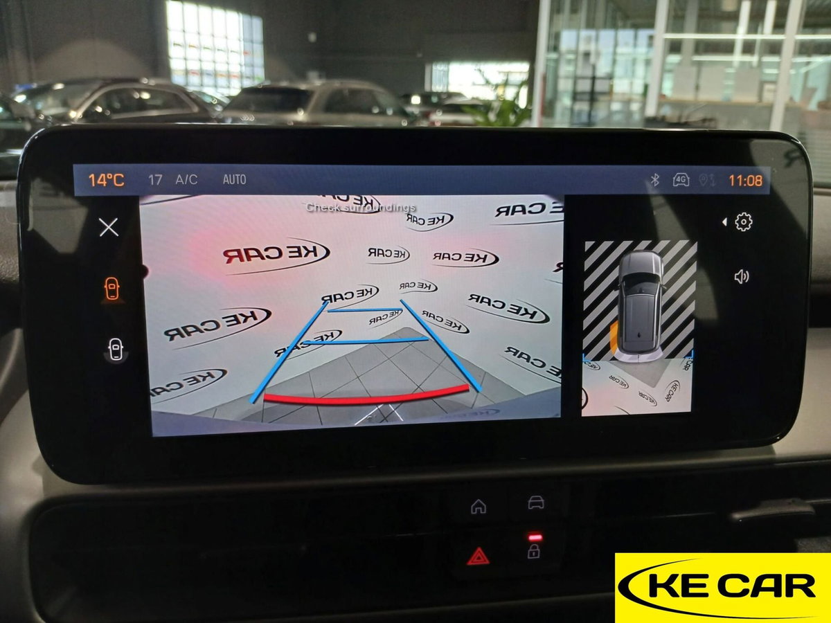 Jeep Avenger 1.2 turbo e-hybrid mhev Upland 4xe 145cv edct6 (11)