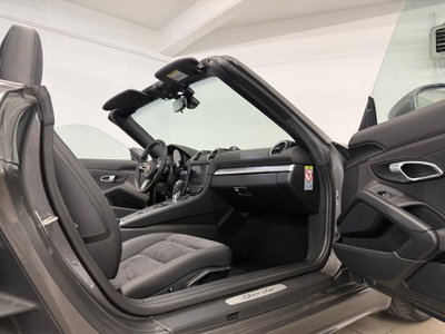 Porsche 718 Boxster  Boxster 2.0 300cv (14)