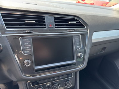 Volkswagen Tiguan 1.4 TSI Business BlueMotion Technology (14)
