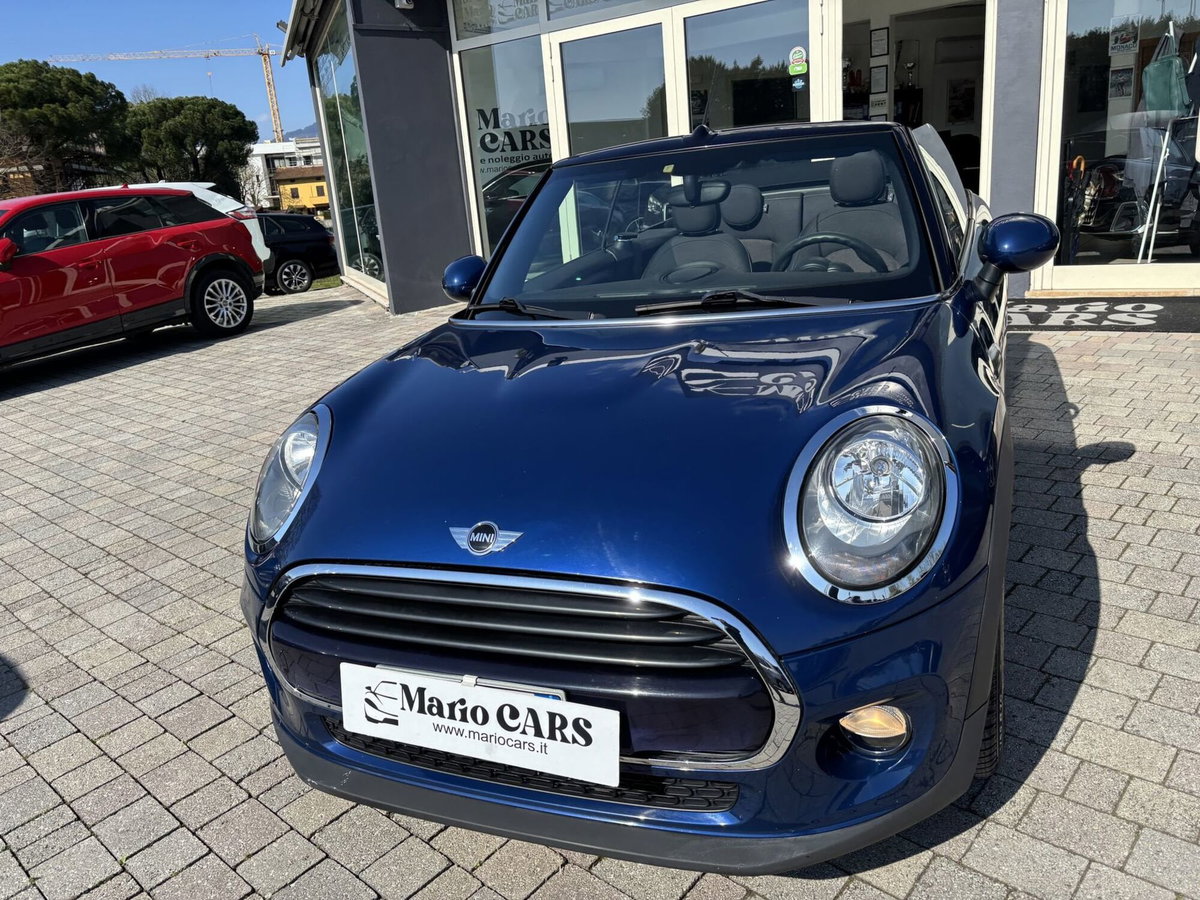 MINI Mini Cabrio 1.5 Cooper D Cabrio (11)