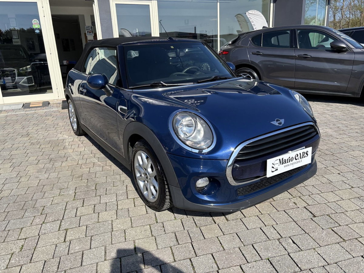 MINI Mini Cabrio 1.5 Cooper D Cabrio (3)