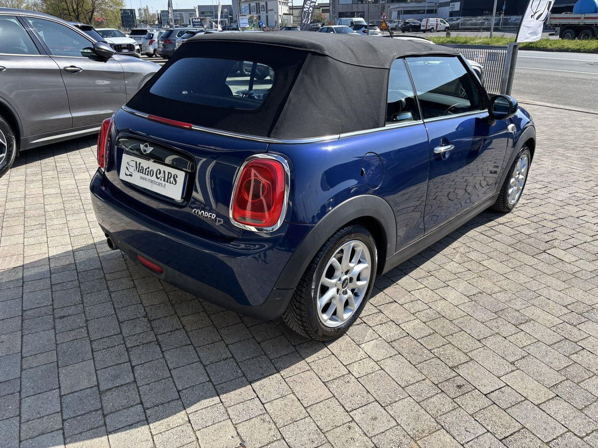 MINI Mini Cabrio 1.5 Cooper D Cabrio (4)