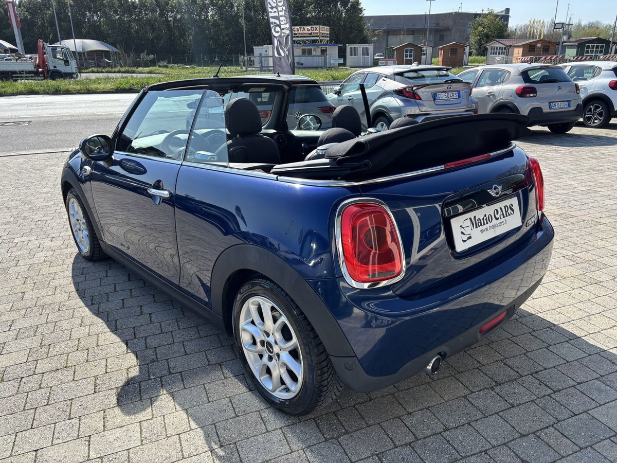 MINI Mini Cabrio 1.5 Cooper D Cabrio (7)