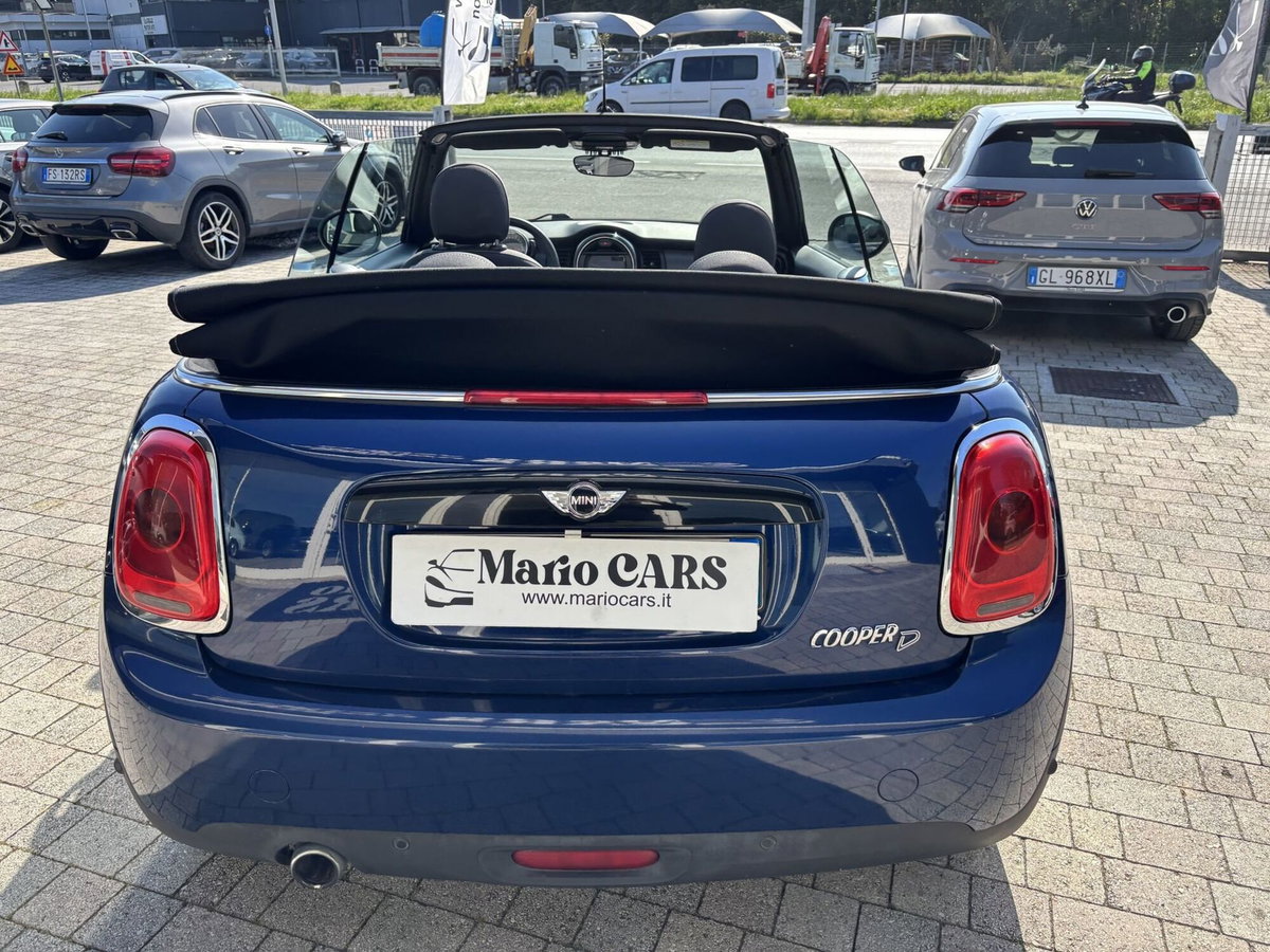 MINI Mini Cabrio 1.5 Cooper D Cabrio (8)