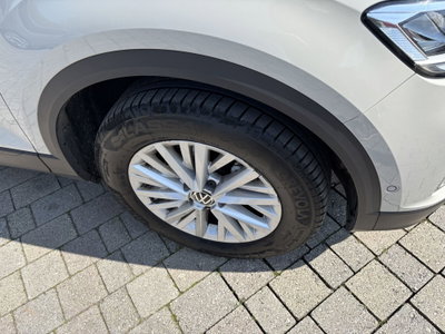 Volkswagen T-Roc 1.0 TSI Life (17)