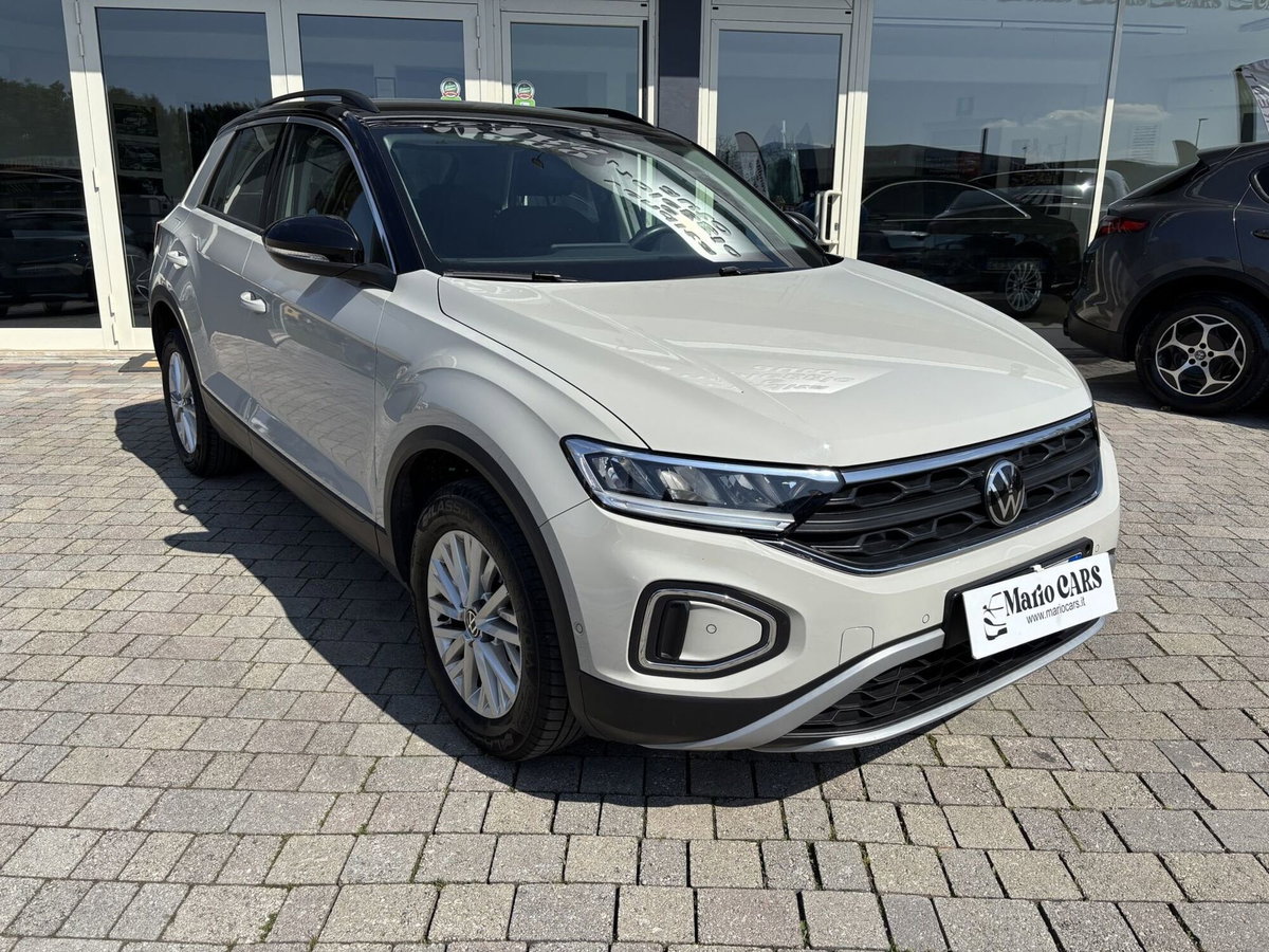 Volkswagen T-Roc 1.0 TSI Life (3)