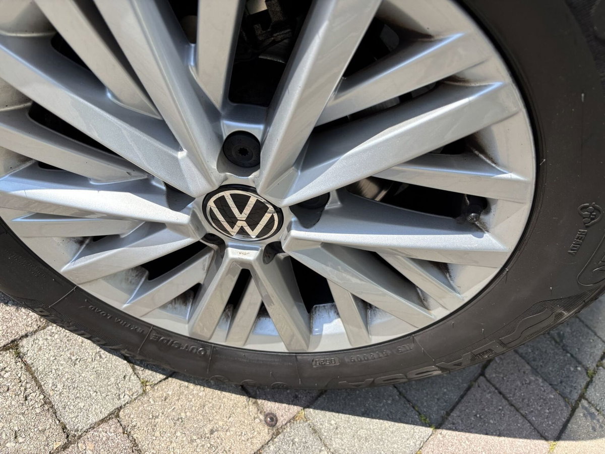 Volkswagen T-Roc 1.0 TSI Life (8)