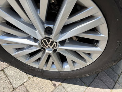 Volkswagen T-Roc 1.0 TSI Life (8)