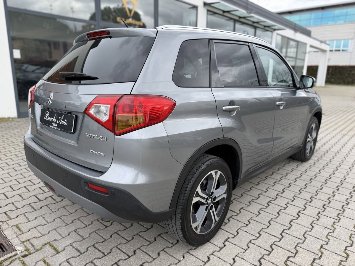 Suzuki Vitara 1.6 DDiS 4WD AllGrip DCT V-Top (5)