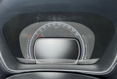 Toyota Aygo X 1.0 Trend 72cv (12)