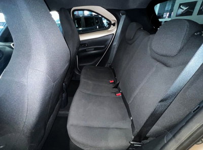 Toyota Aygo X 1.0 Trend 72cv (15)