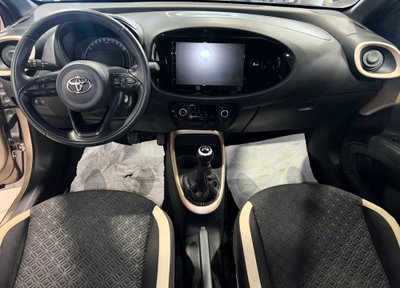 Toyota Aygo X 1.0 Trend 72cv (16)