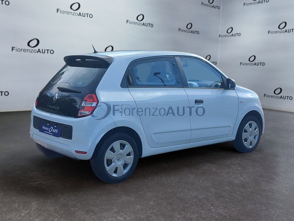 Renault Twingo 1.0 SCe Wave (4)