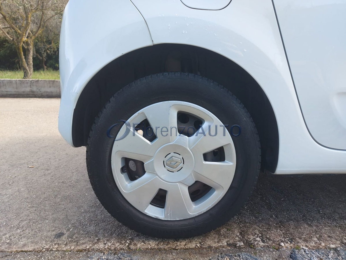 Renault Twingo 1.0 SCe Wave (6)