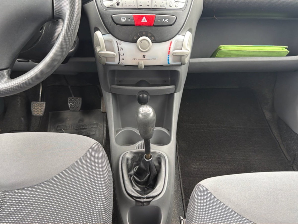 Peugeot 107 68CV 5p. Plaisir (15)