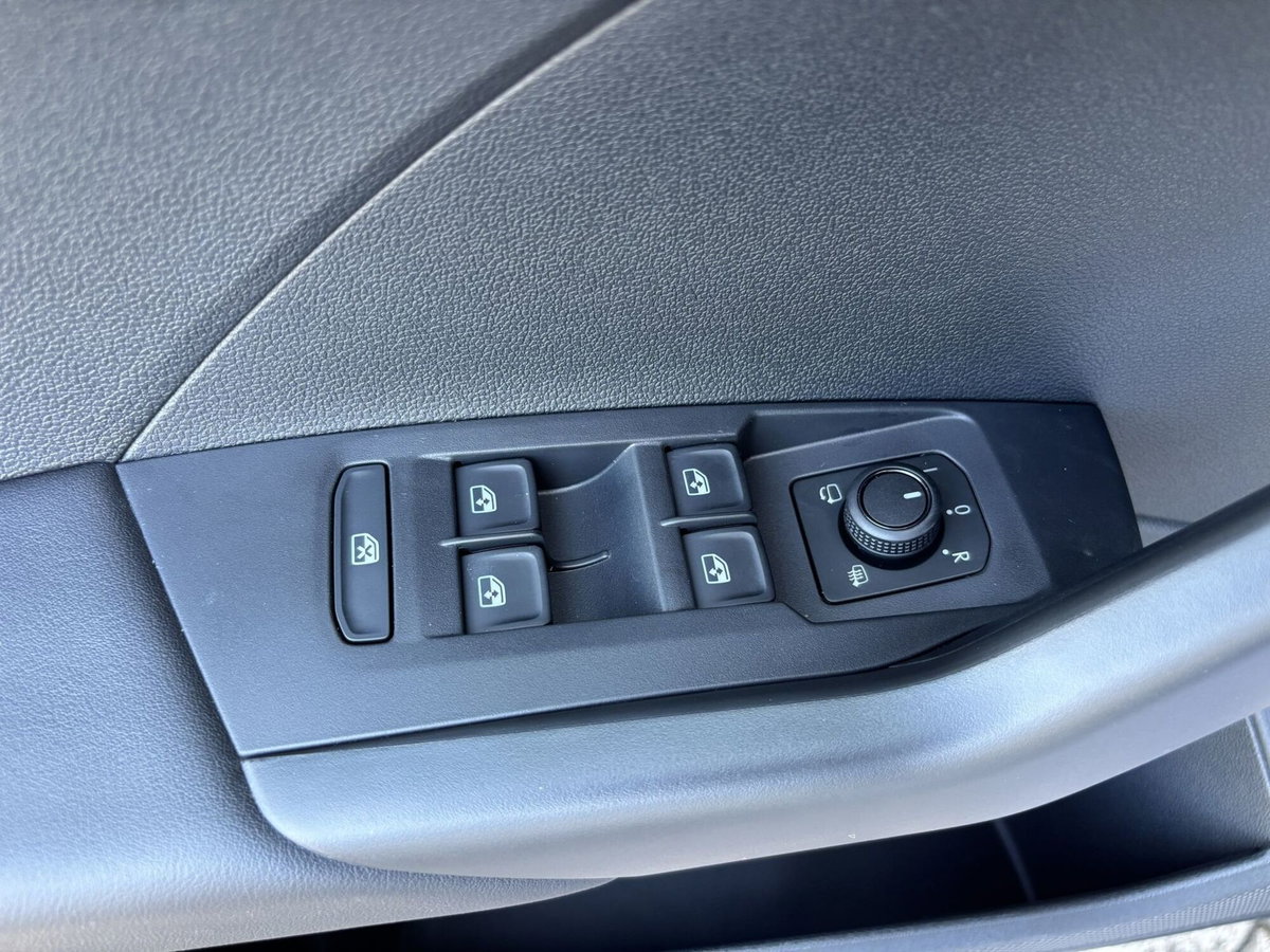 Volkswagen T-Cross 1.0 tsi Edition 115cv (10)