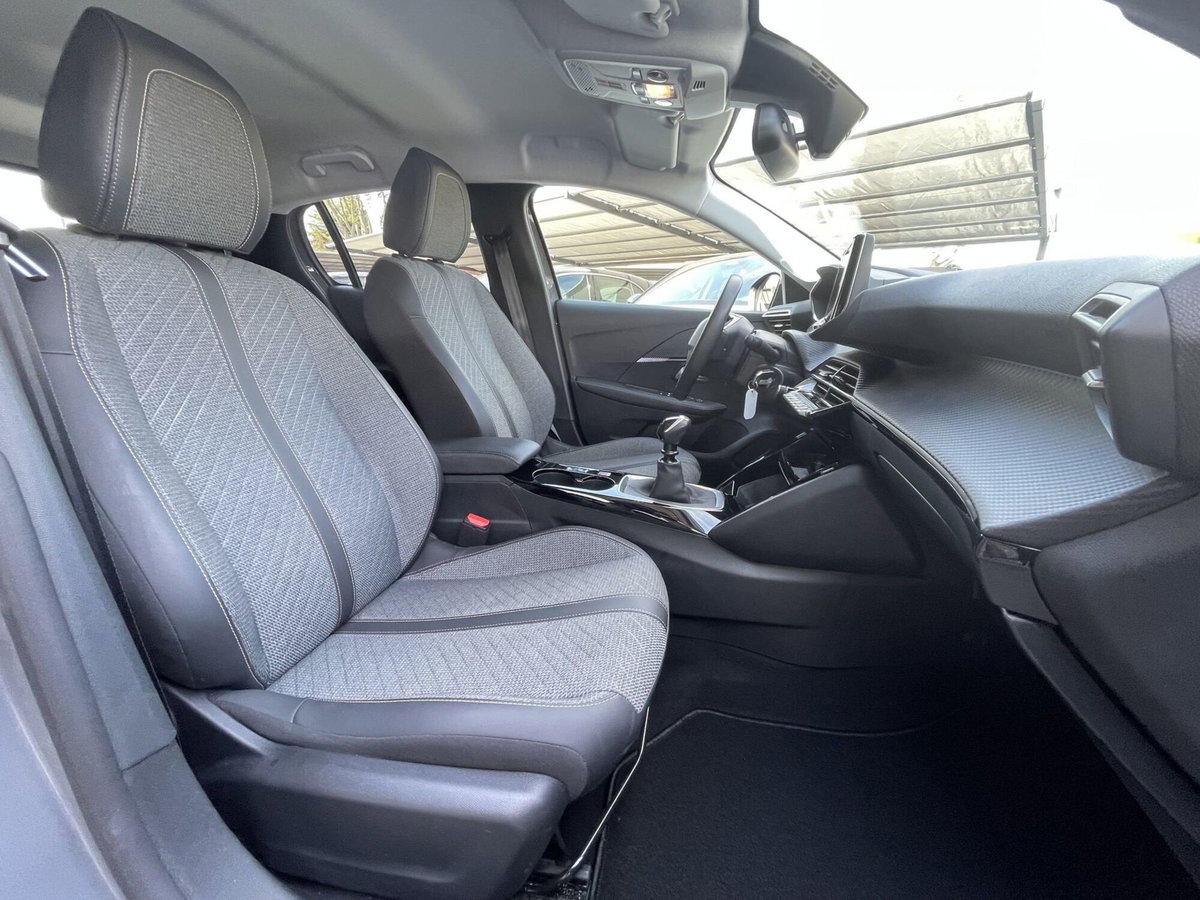 Peugeot 208 PureTech 100 Stop&Start 5 porte Allure (16)