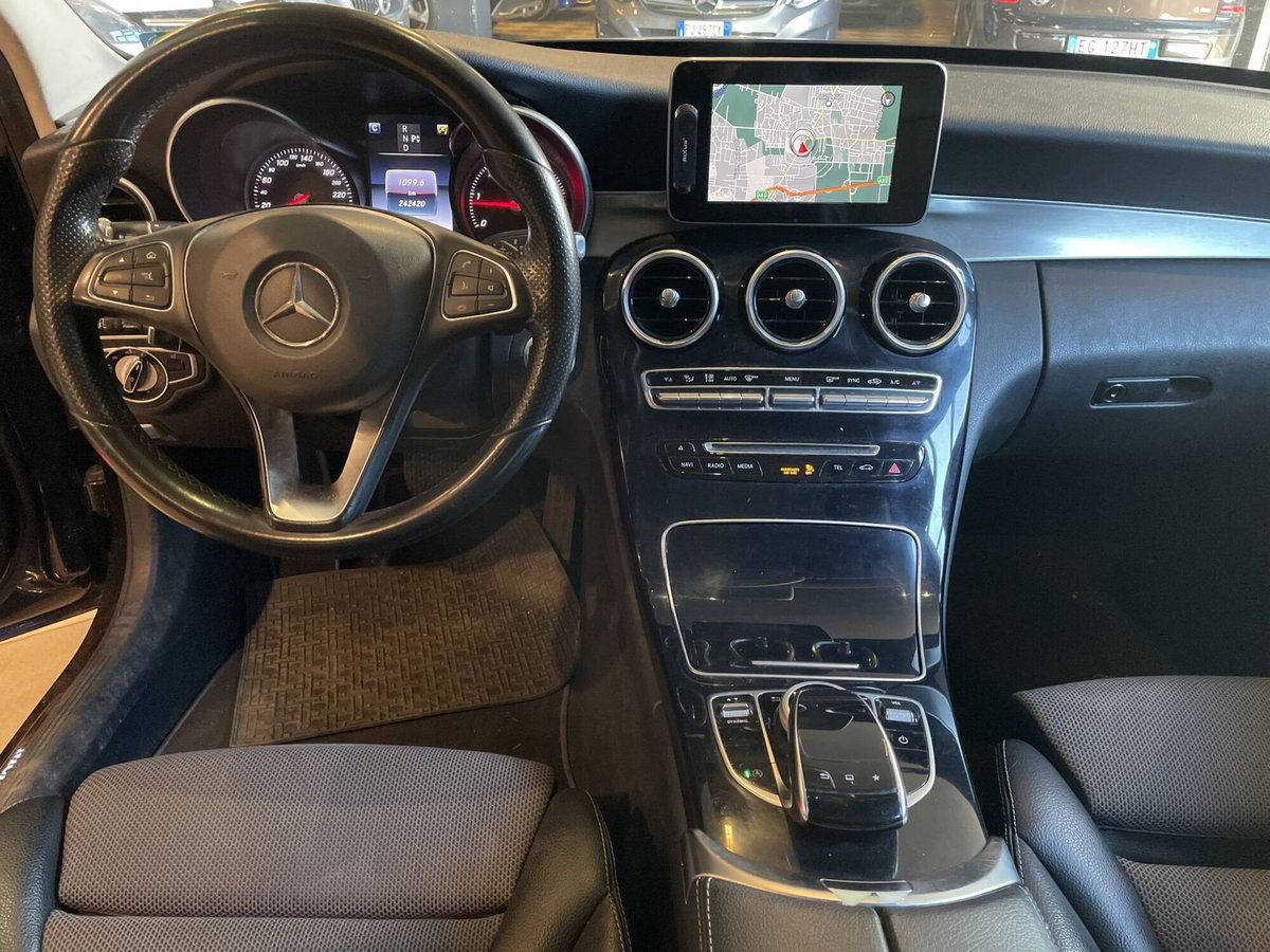 Mercedes-Benz Classe C Station Wagon 200 d Sport (7)