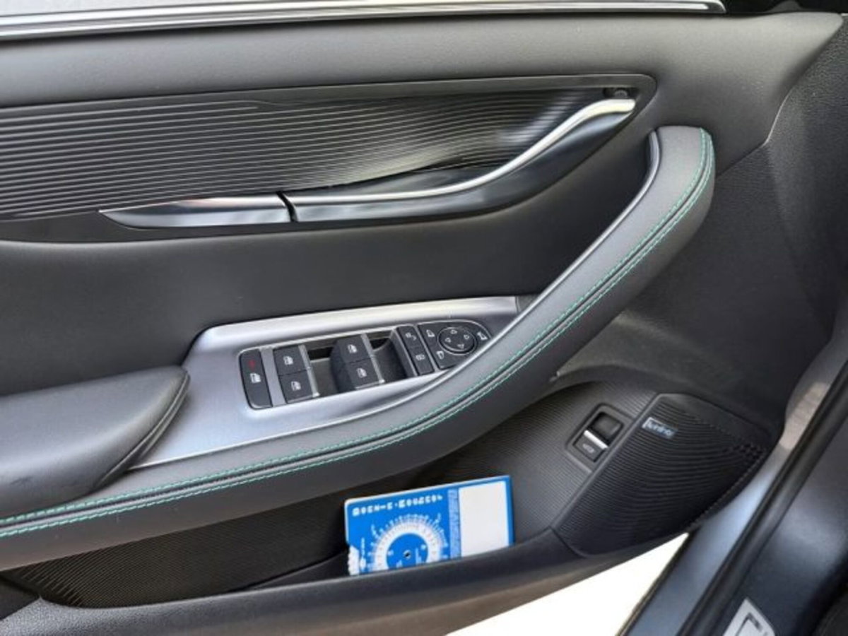 Byd Seal U 87 kWh Design (11)