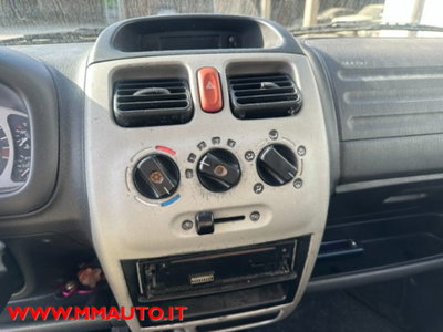 Opel Agila 1.0 12V Club (11)