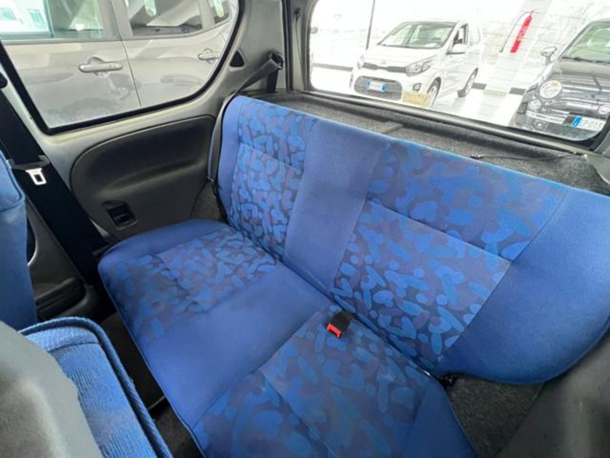 Fiat Seicento 1.1i cat Hobby (9)