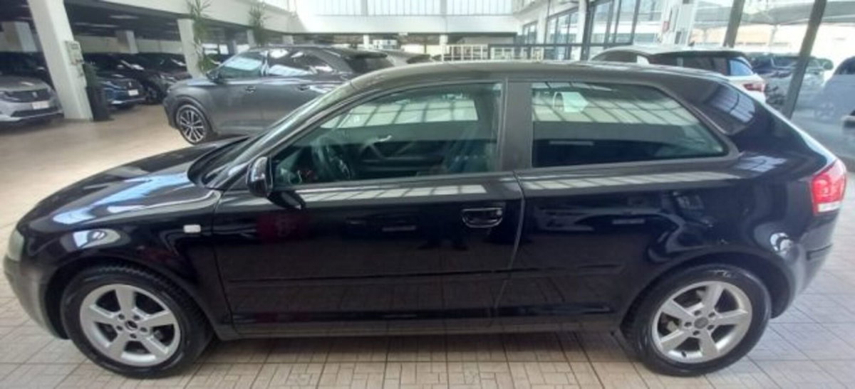 Audi A3 1.9 TDI F.AP. Ambiente (3)