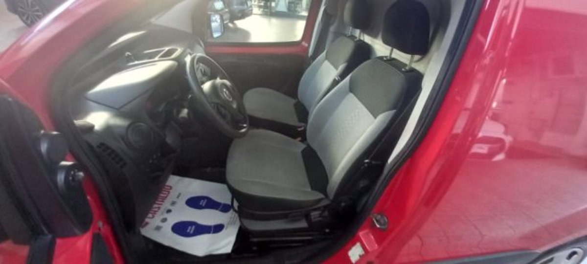 Fiat Fiorino Furgone cargo 1.3 mjt 95cv Adventure (5)