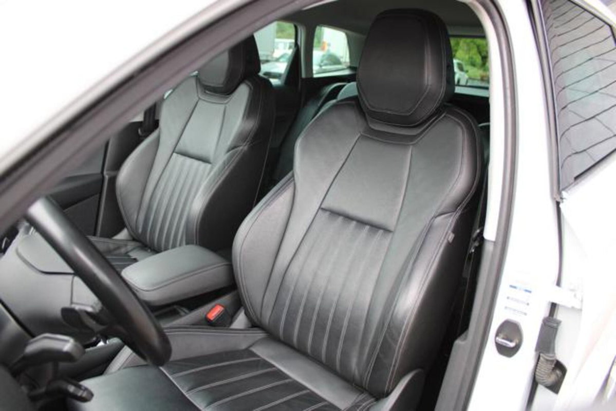 Skoda Karoq 1.6 TDI SCR DSG Style (11)