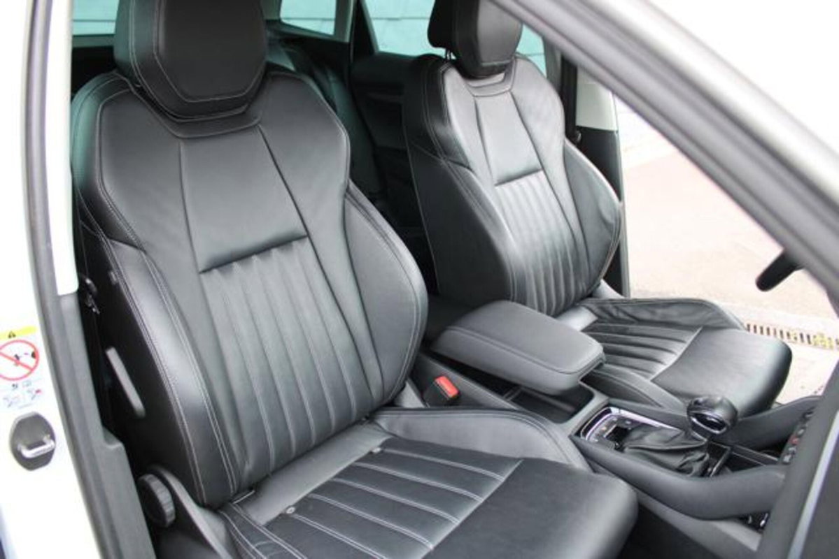 Skoda Karoq 1.6 TDI SCR DSG Style (17)