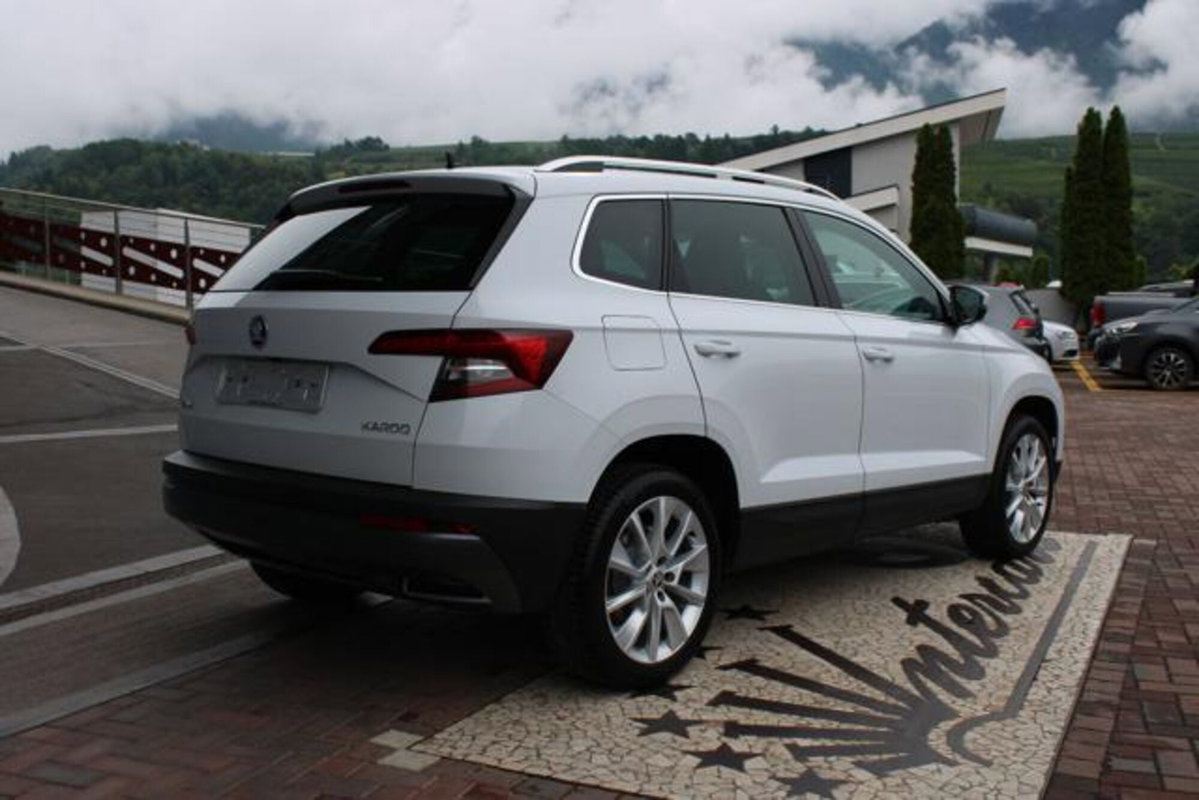 Skoda Karoq 1.6 TDI SCR DSG Style (7)