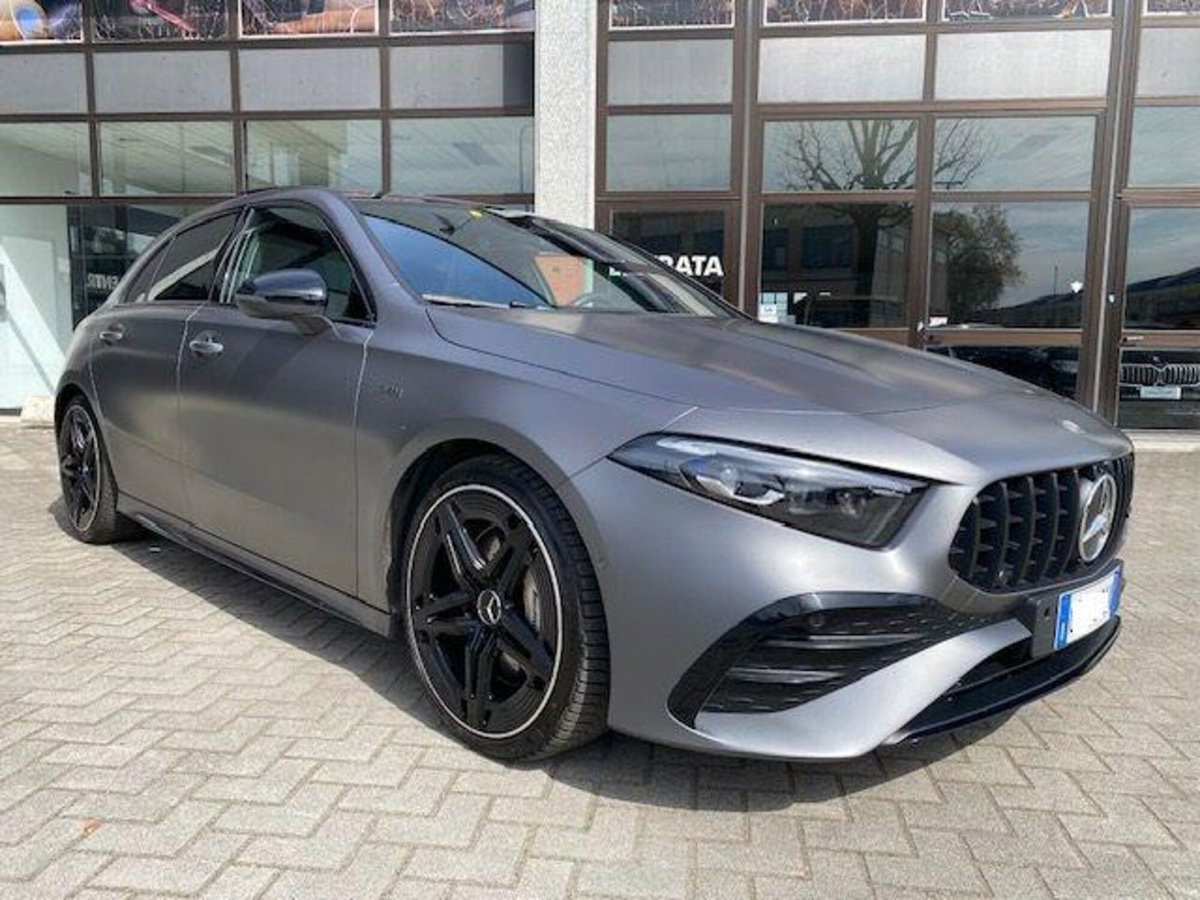Mercedes-Benz Classe A AMG 35 AMG Line Premium Plus 4matic auto (12)