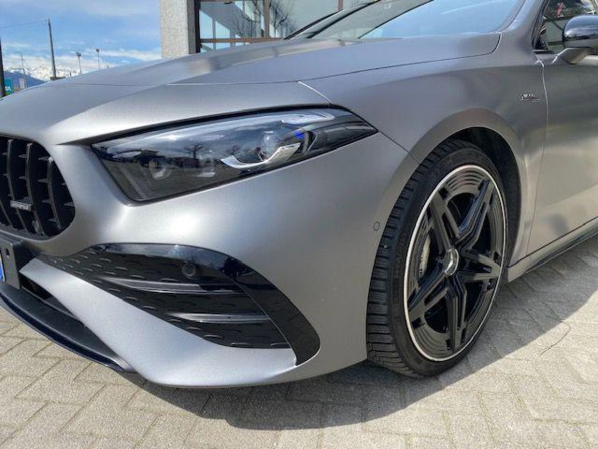Mercedes-Benz Classe A AMG 35 AMG Line Premium Plus 4matic auto (14)