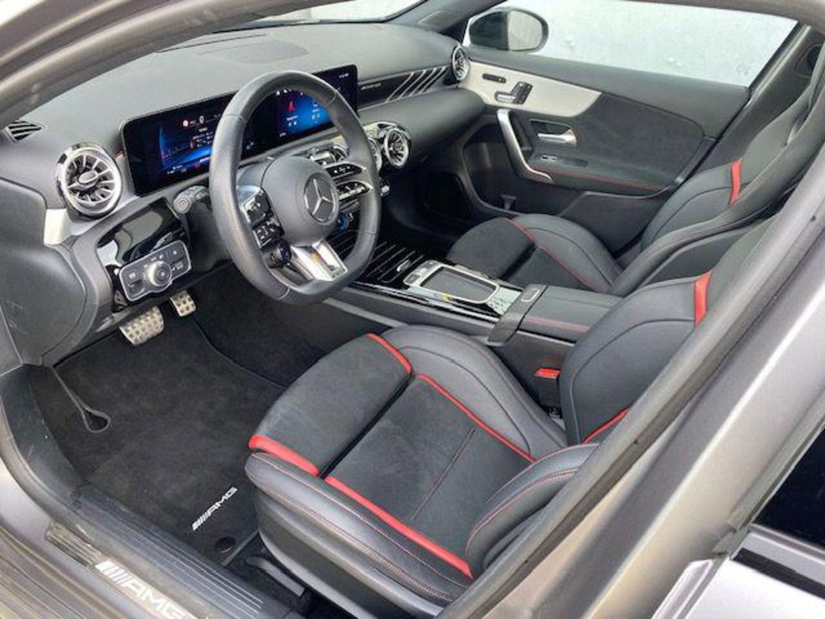 Mercedes-Benz Classe A AMG 35 AMG Line Premium Plus 4matic auto (16)