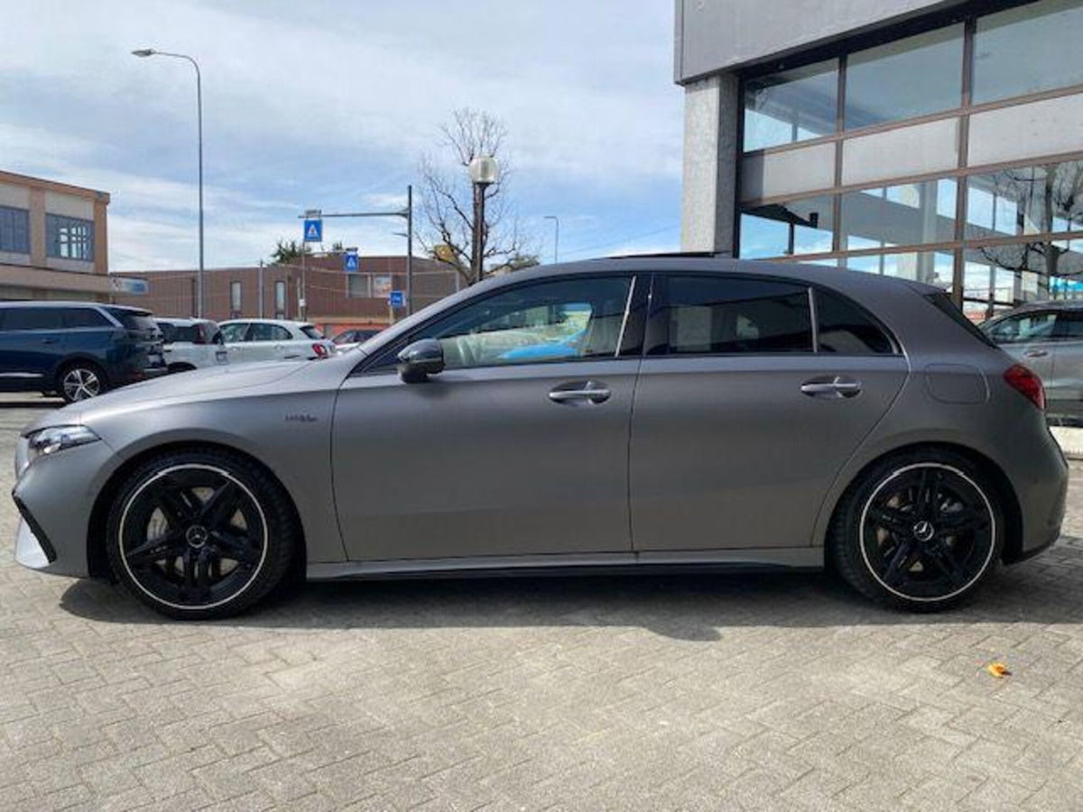 Mercedes-Benz Classe A AMG 35 AMG Line Premium Plus 4matic auto (2)