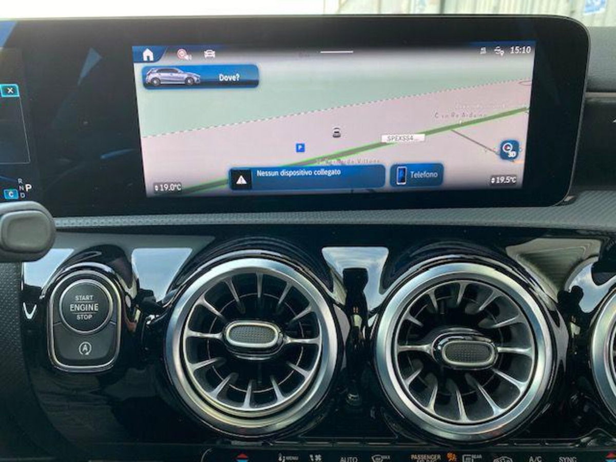 Mercedes-Benz Classe A AMG 35 AMG Line Premium Plus 4matic auto (20)