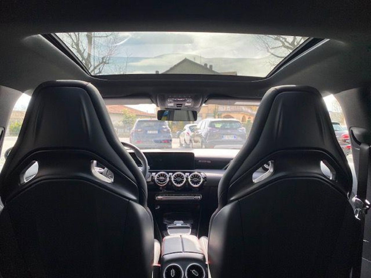 Mercedes-Benz Classe A AMG 35 AMG Line Premium Plus 4matic auto (6)